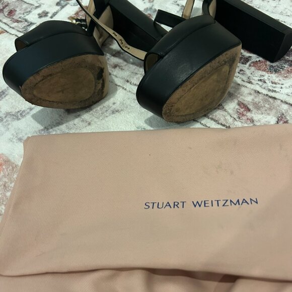Stuart Weitzman Ryder 95 Platform Sandal in Black - Picture 5 of 9